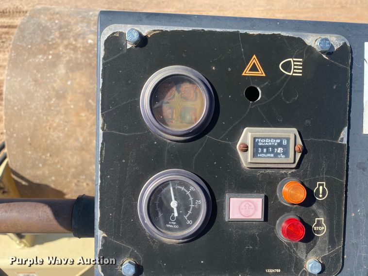 image for item DL6004 2007 Ingersoll Rand SD100D  single drum vibratory roller