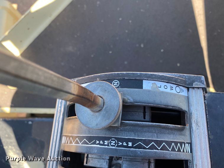 image for item DL6004 2007 Ingersoll Rand SD100D  single drum vibratory roller