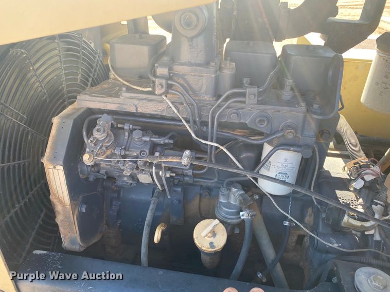 image for item DL6004 2007 Ingersoll Rand SD100D  single drum vibratory roller