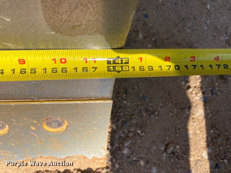 image for item DL6005 1993 Caterpillar 140G  motor grader