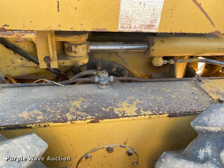 image for item DL6005 1993 Caterpillar 140G  motor grader