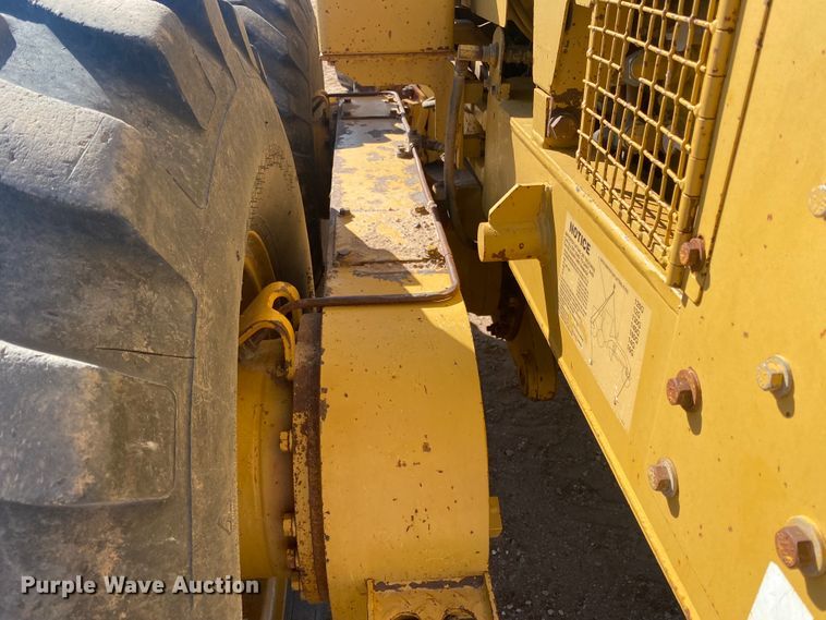 image for item DL6005 1993 Caterpillar 140G  motor grader