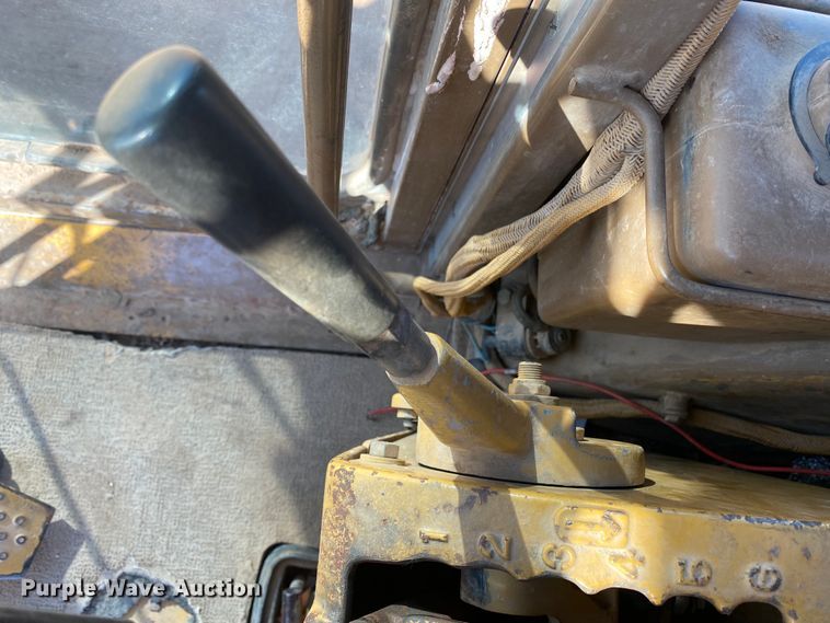 image for item DL6005 1993 Caterpillar 140G  motor grader