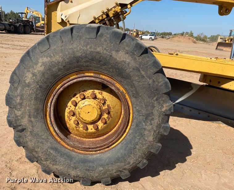 image for item DL6005 1993 Caterpillar 140G  motor grader