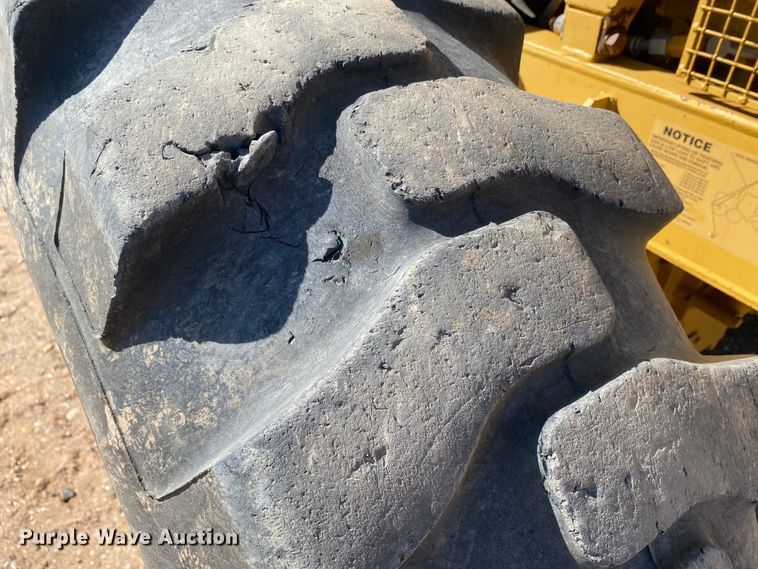 image for item DL6005 1993 Caterpillar 140G  motor grader