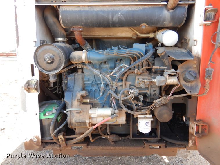 image for item DL6007 2001 Bobcat S175  skid steer loader