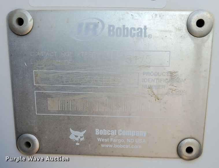 image for item DL6007 2001 Bobcat S175  skid steer loader