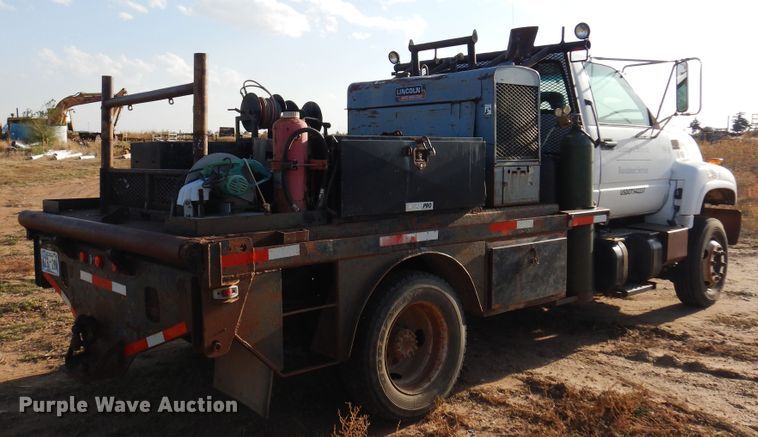 image for item DL6008 2000 Chevrolet C6500  winch truck