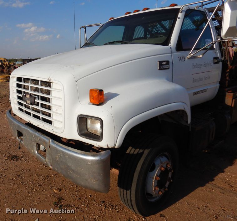 image for item DL6008 2000 Chevrolet C6500  winch truck