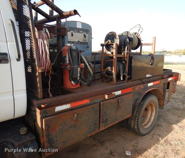 image for item DL6008 2000 Chevrolet C6500  winch truck