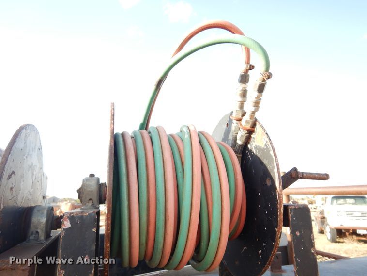 image for item DL6008 2000 Chevrolet C6500  winch truck