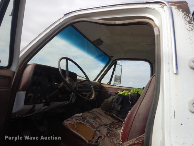 image for item DL6009 1989 Chevrolet C70  winch truck