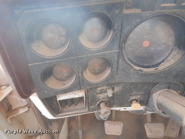 image for item DL6009 1989 Chevrolet C70  winch truck