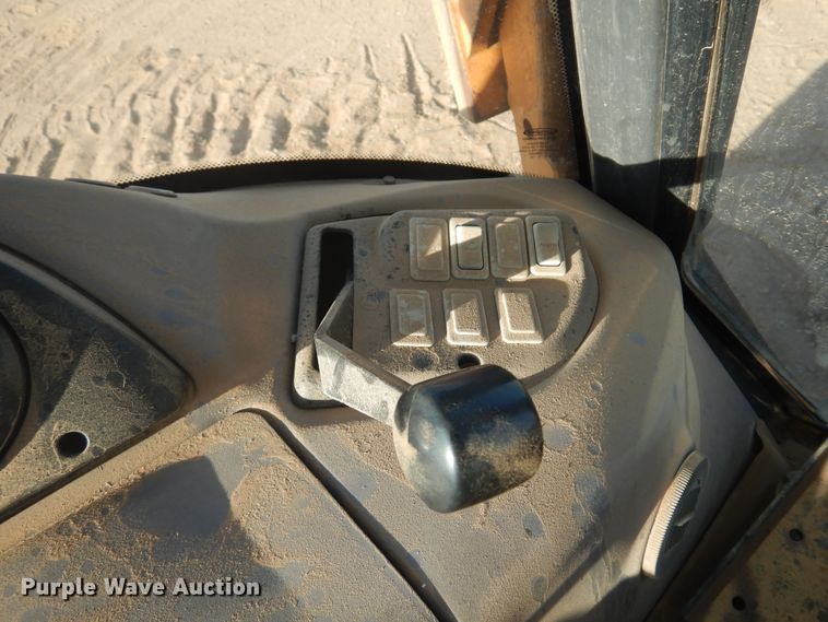 image for item DL6013 2002 Case 580 Super M  backhoe