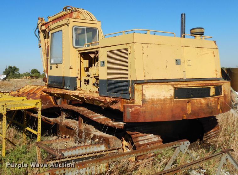 image for item DL6025 1991 Caterpillar 225D  excavator