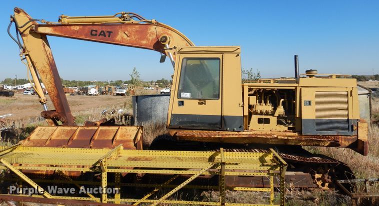 image for item DL6025 1991 Caterpillar 225D  excavator