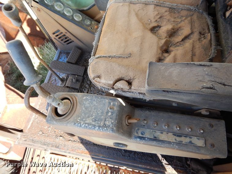 image for item DL6025 1991 Caterpillar 225D  excavator