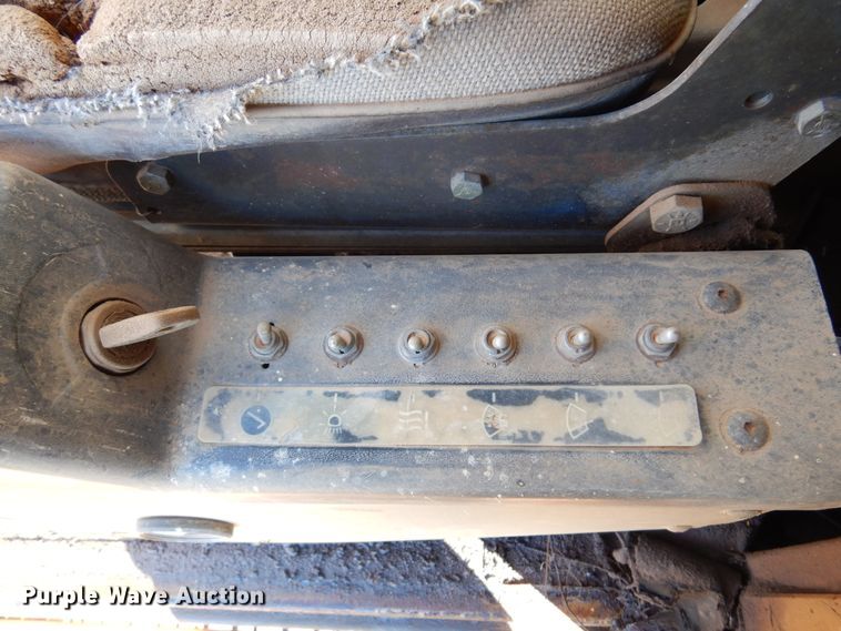 image for item DL6025 1991 Caterpillar 225D  excavator