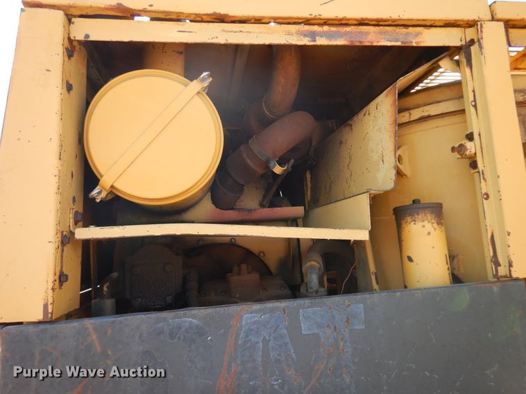 image for item DL6025 1991 Caterpillar 225D  excavator