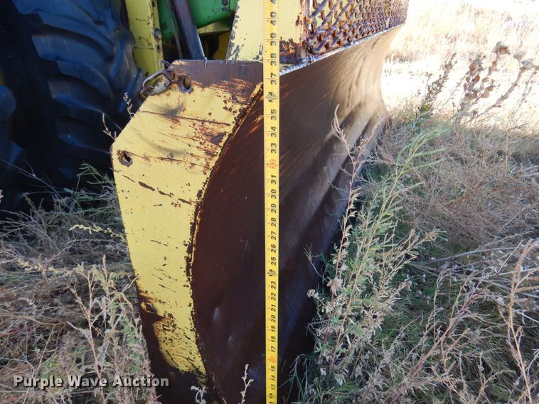 image for item DL6026 1983 John Deere 8650  4WD tractor