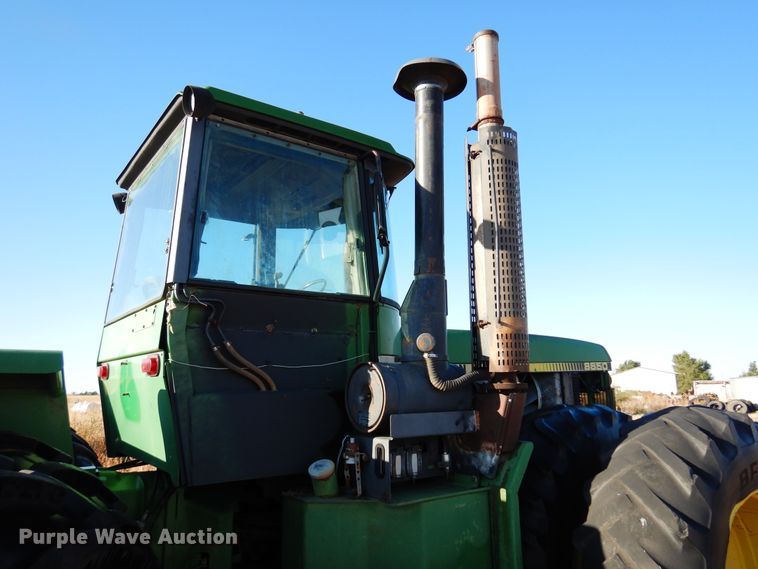 image for item DL6026 1983 John Deere 8650  4WD tractor