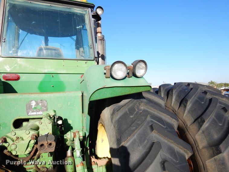 image for item DL6026 1983 John Deere 8650  4WD tractor