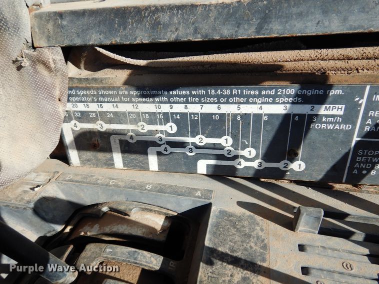 image for item DL6026 1983 John Deere 8650  4WD tractor