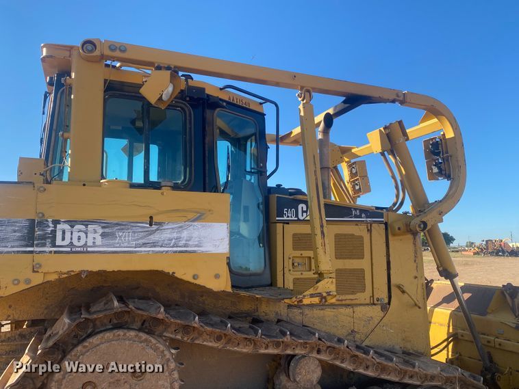 image for item DL6028 2006 Caterpillar D6R XL Series II  dozer