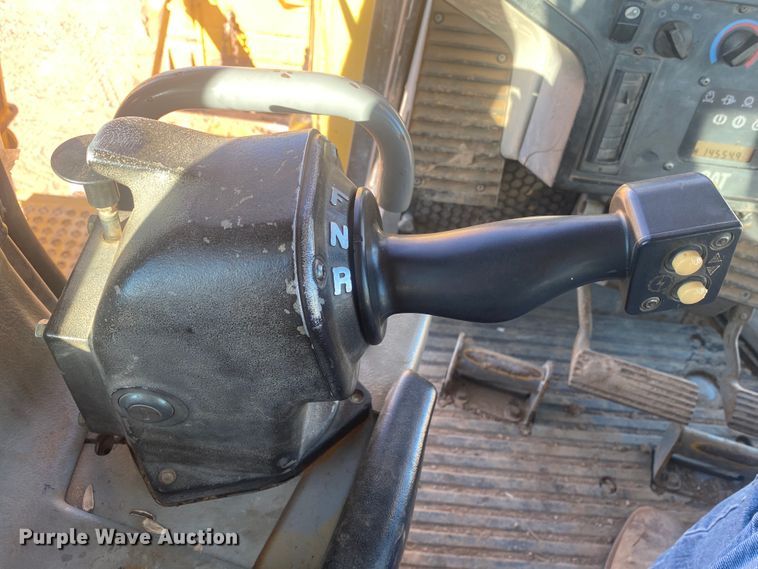 image for item DL6028 2006 Caterpillar D6R XL Series II  dozer