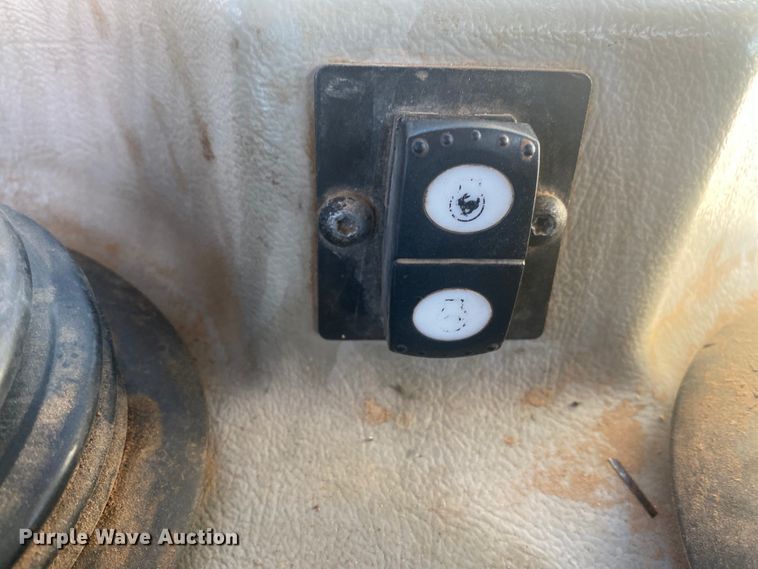 image for item DL6028 2006 Caterpillar D6R XL Series II  dozer