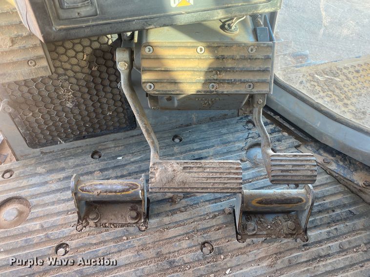 image for item DL6028 2006 Caterpillar D6R XL Series II  dozer