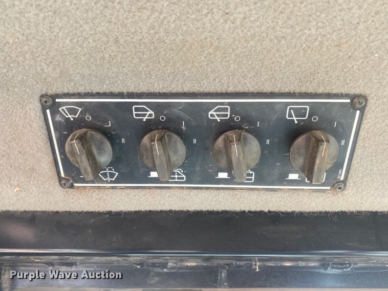 image for item DL6028 2006 Caterpillar D6R XL Series II  dozer