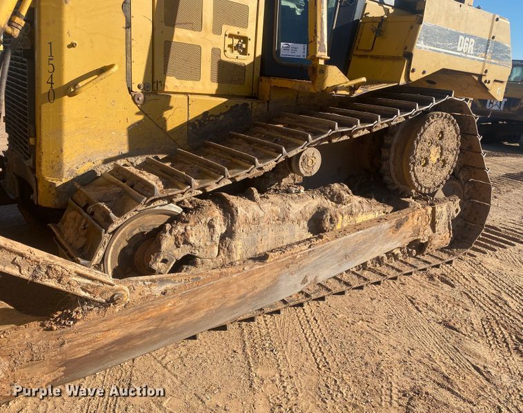 image for item DL6028 2006 Caterpillar D6R XL Series II  dozer
