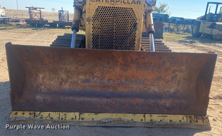 image for item DL6029 1984 Caterpillar D6D  dozer