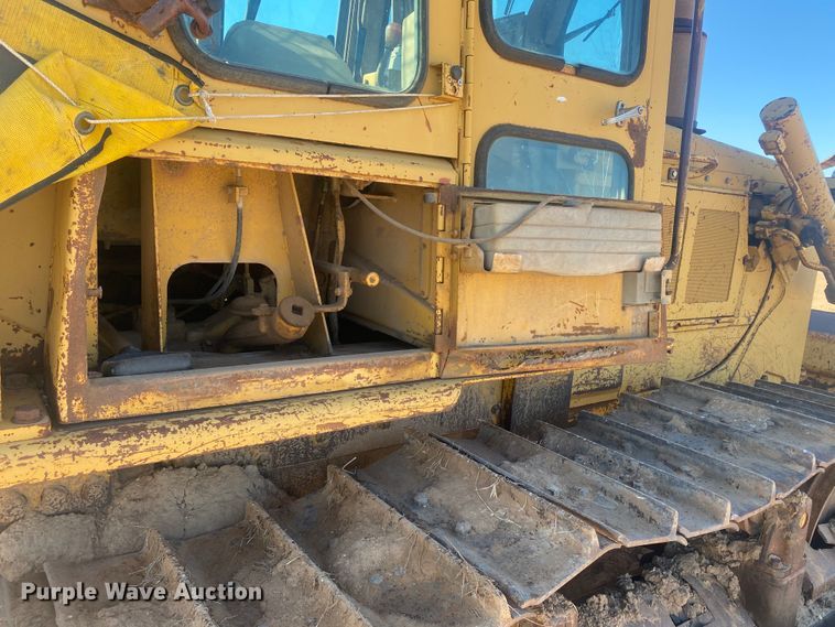 image for item DL6029 1984 Caterpillar D6D  dozer