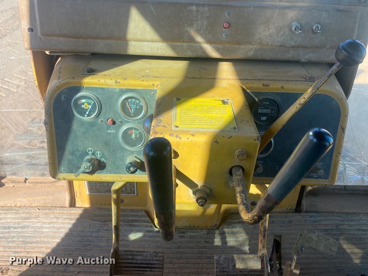 image for item DL6029 1984 Caterpillar D6D  dozer