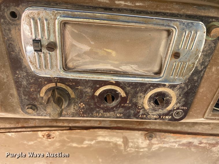 image for item DL6029 1984 Caterpillar D6D  dozer