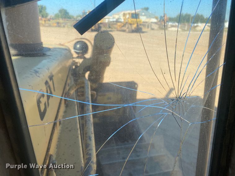 image for item DL6029 1984 Caterpillar D6D  dozer