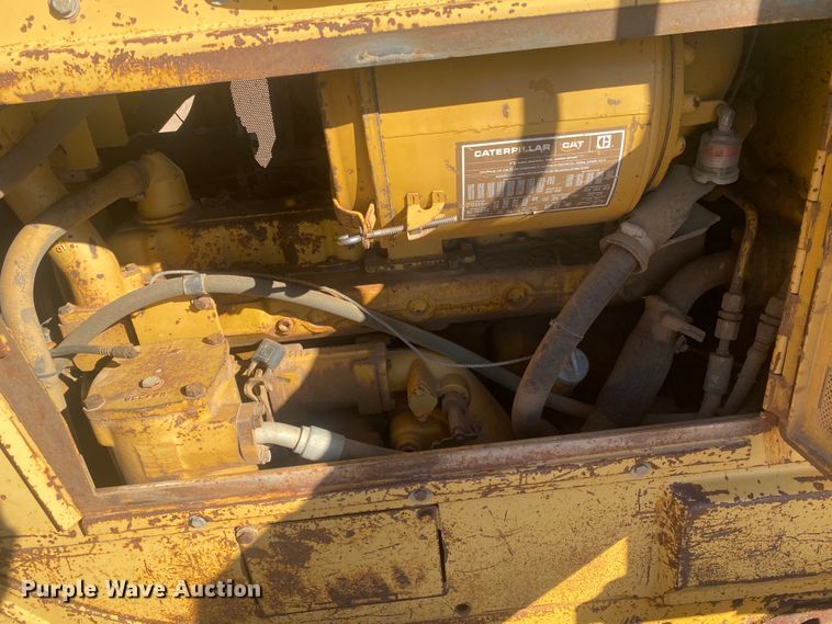 image for item DL6029 1984 Caterpillar D6D  dozer