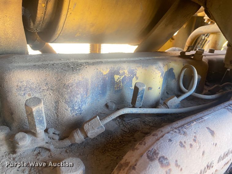 image for item DL6029 1984 Caterpillar D6D  dozer