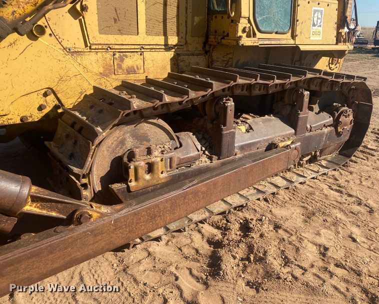 image for item DL6029 1984 Caterpillar D6D  dozer