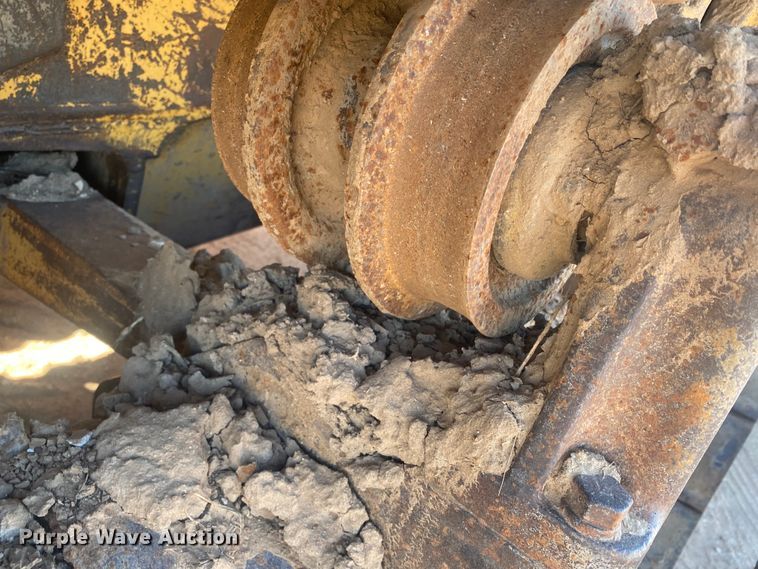 image for item DL6029 1984 Caterpillar D6D  dozer