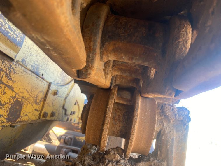 image for item DL6029 1984 Caterpillar D6D  dozer