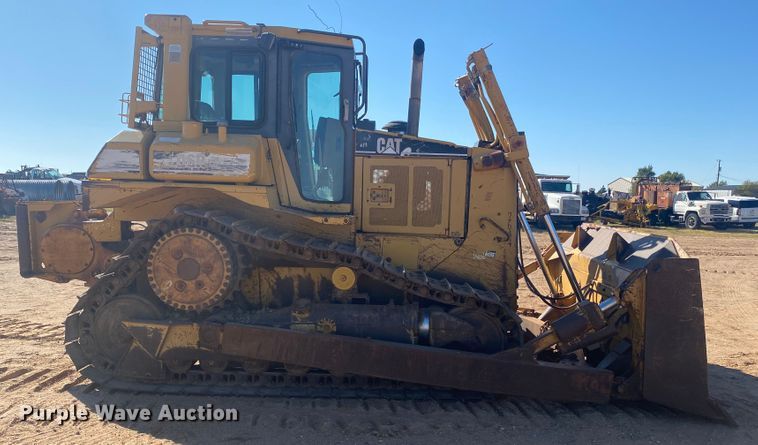 image for item DL6030 2000 Caterpillar D6R XL  dozer