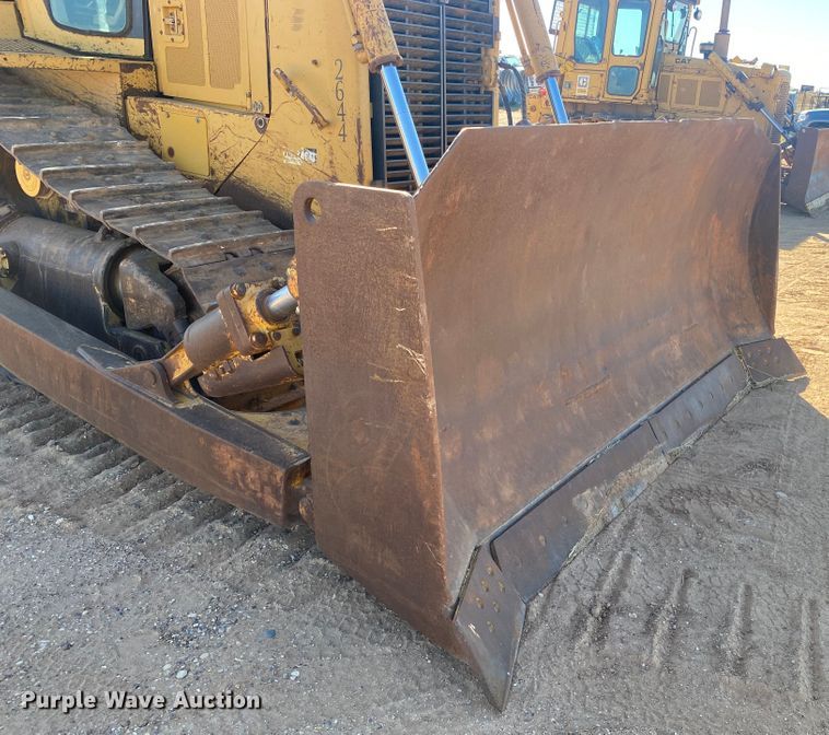 image for item DL6030 2000 Caterpillar D6R XL  dozer