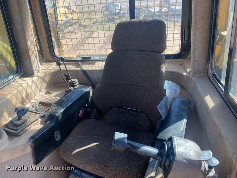 image for item DL6030 2000 Caterpillar D6R XL  dozer