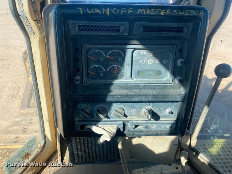 image for item DL6030 2000 Caterpillar D6R XL  dozer