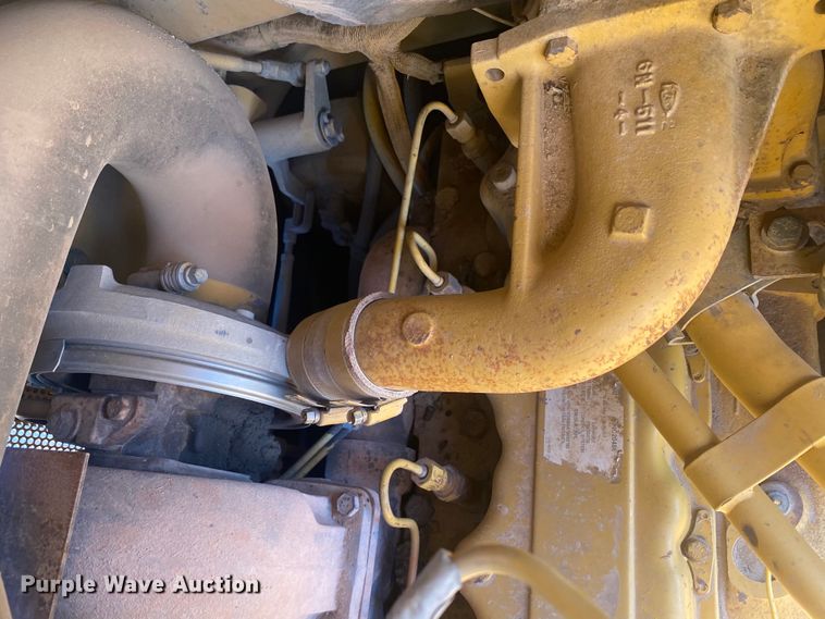 image for item DL6030 2000 Caterpillar D6R XL  dozer