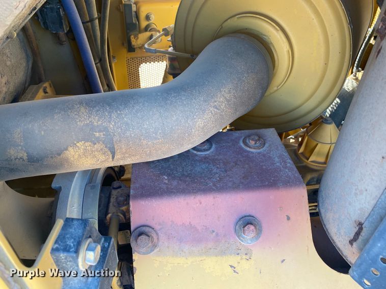 image for item DL6030 2000 Caterpillar D6R XL  dozer