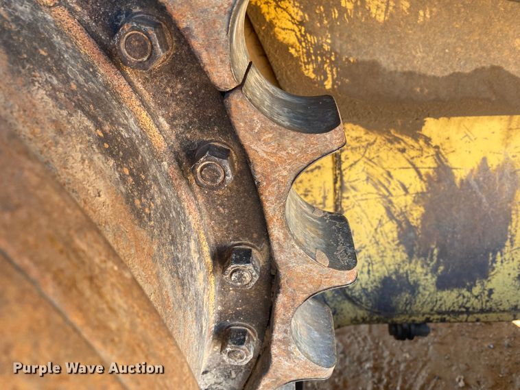 image for item DL6030 2000 Caterpillar D6R XL  dozer